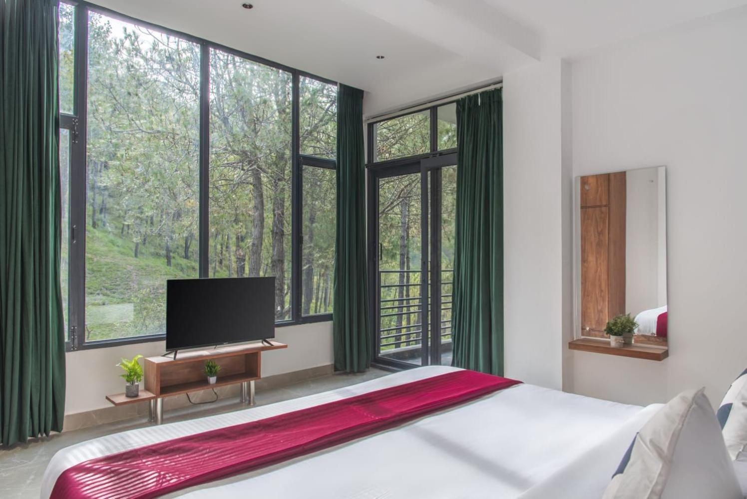 Host Jatin Mountain Crest Kasauli 7Oi827O7O3 Apartment Exterior photo
